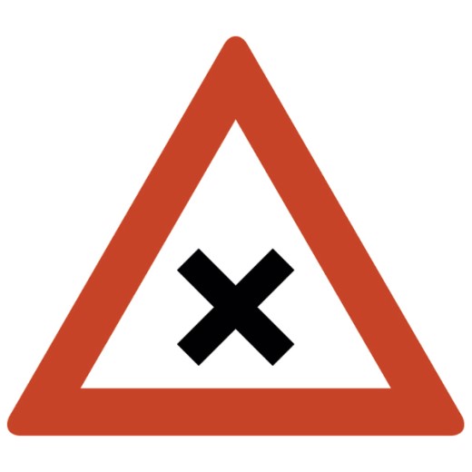 Verkehrsschild mit rotem Dreieck und schwarzem Kreuz für Kreuzung.