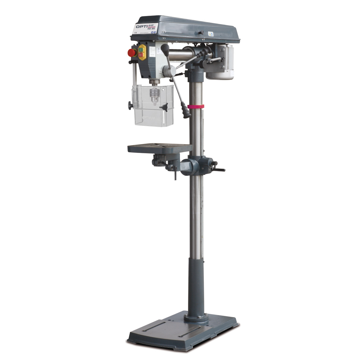 Tischbohrmaschine mit grauem Gehäuse, rotem Not-Aus-Schalter und Schutzabdeckung am Bohrfutter.