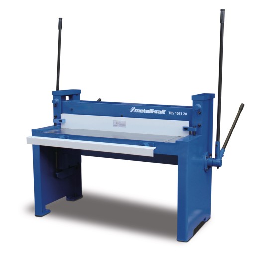 Freistehende blaue manuelle Tafelschere mit zwei Hebeln und weißer Schneidauflage.