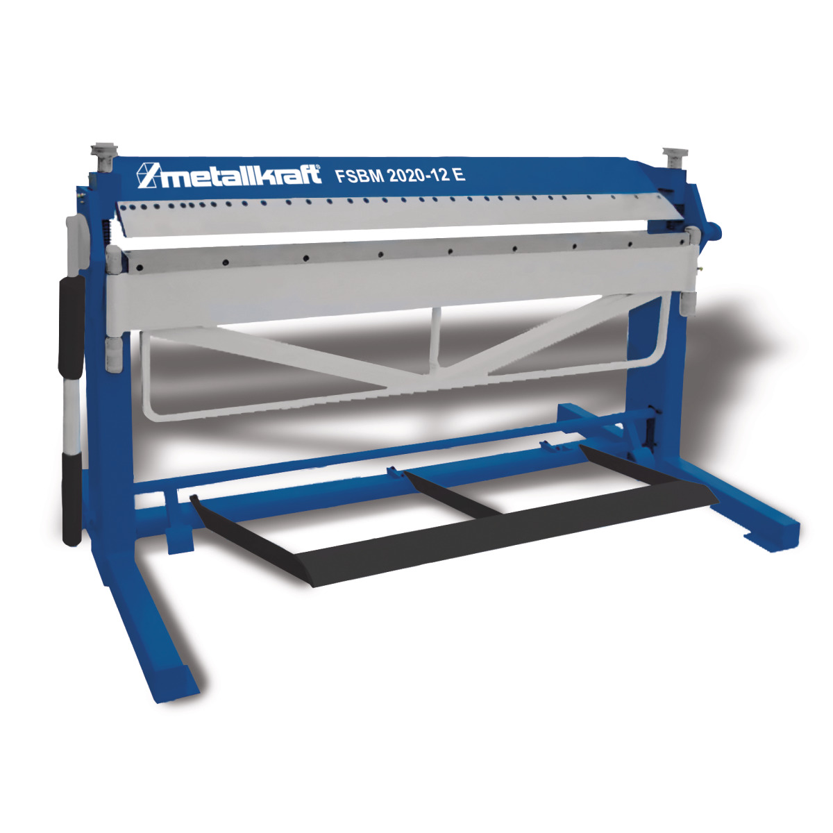 Blaue Blechbiegemaschine mit weißem Querträger, schwarzem Fußpedal und seitlichen Griffen, Vorderansicht.
