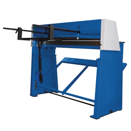 Seitliche Ansicht einer blauen Blechschere mit weißem Seitenteil und eingespanntem Blechanschlag vorne.