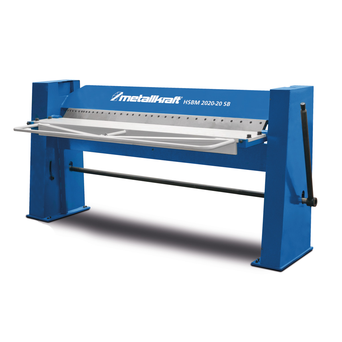 Blaue Blechbiegemaschine mit weißem Griffbügel und schwarzem Hebel, Vorderansicht.