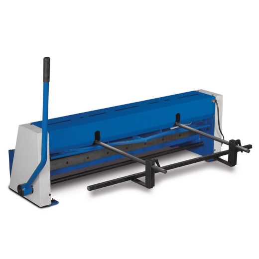 Manuelle Präzisions-Tafelblechschere TBS 1050-10 T Manuelle blaue und weiße Blechschere mit seitlichem Handhebel und Anschlägen.