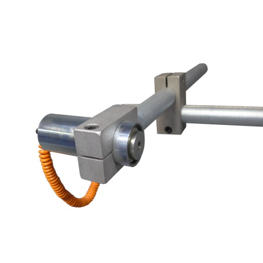 Hydraulische Profilstahlschere/Lochstanze HPS 65 DS Nahaufnahme einer silbernen Anschlageinheit mit orangem Spiralkabel.