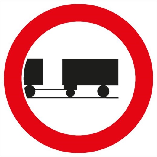 Verkehrszeichen: Weißer Kreis mit rotem Rand, schwarzem LKW mit Anhänger. Bedeutet: Fahrverbot für Lastkraftfahrzeuge mit Anhänger.