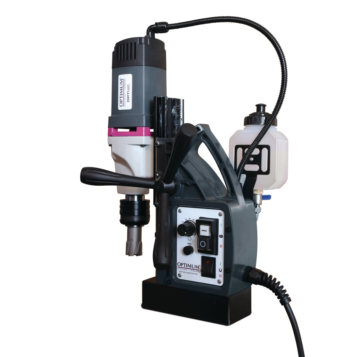 Magnetkernbohrmaschine OPTIdrill DM 50V Magnet-Kernbohrmaschine OPTIMUM mit Kühlmittelbehälter und Netzkabel, schräge Frontansicht